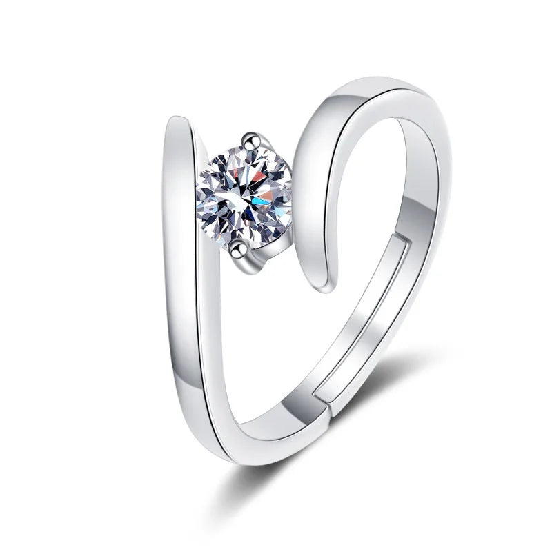 Joia feminina em prata 925 com design delicado
