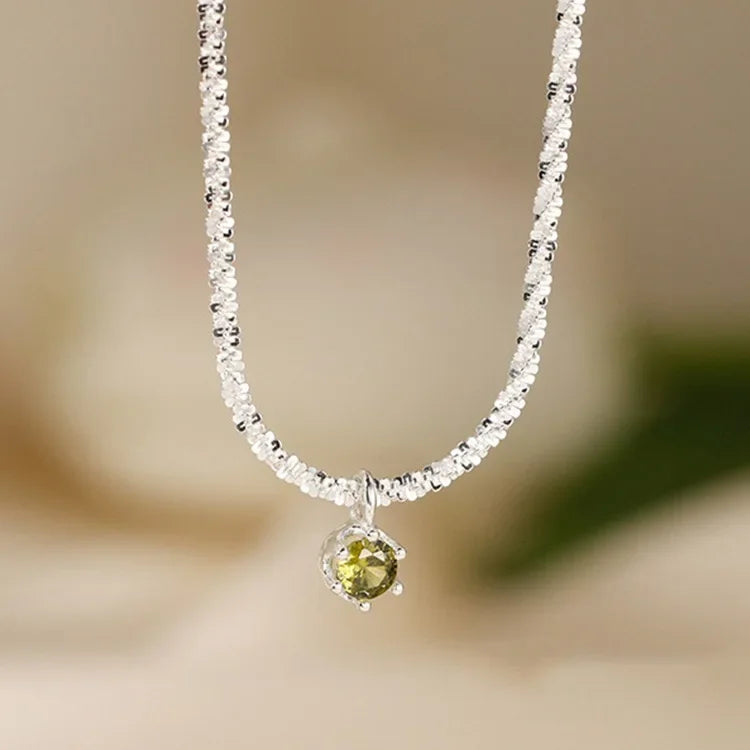 Colar Feminino em Prata 925 com Pendente Brilhante